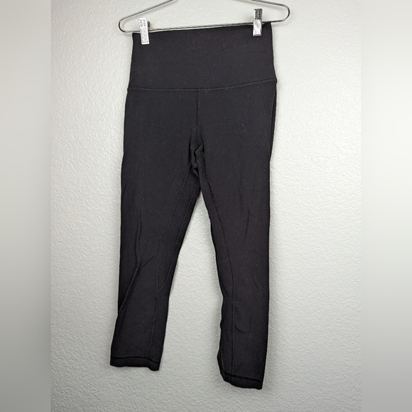Lululemon Align Crop Leggings Black Size 4 - Picture 1 of 3